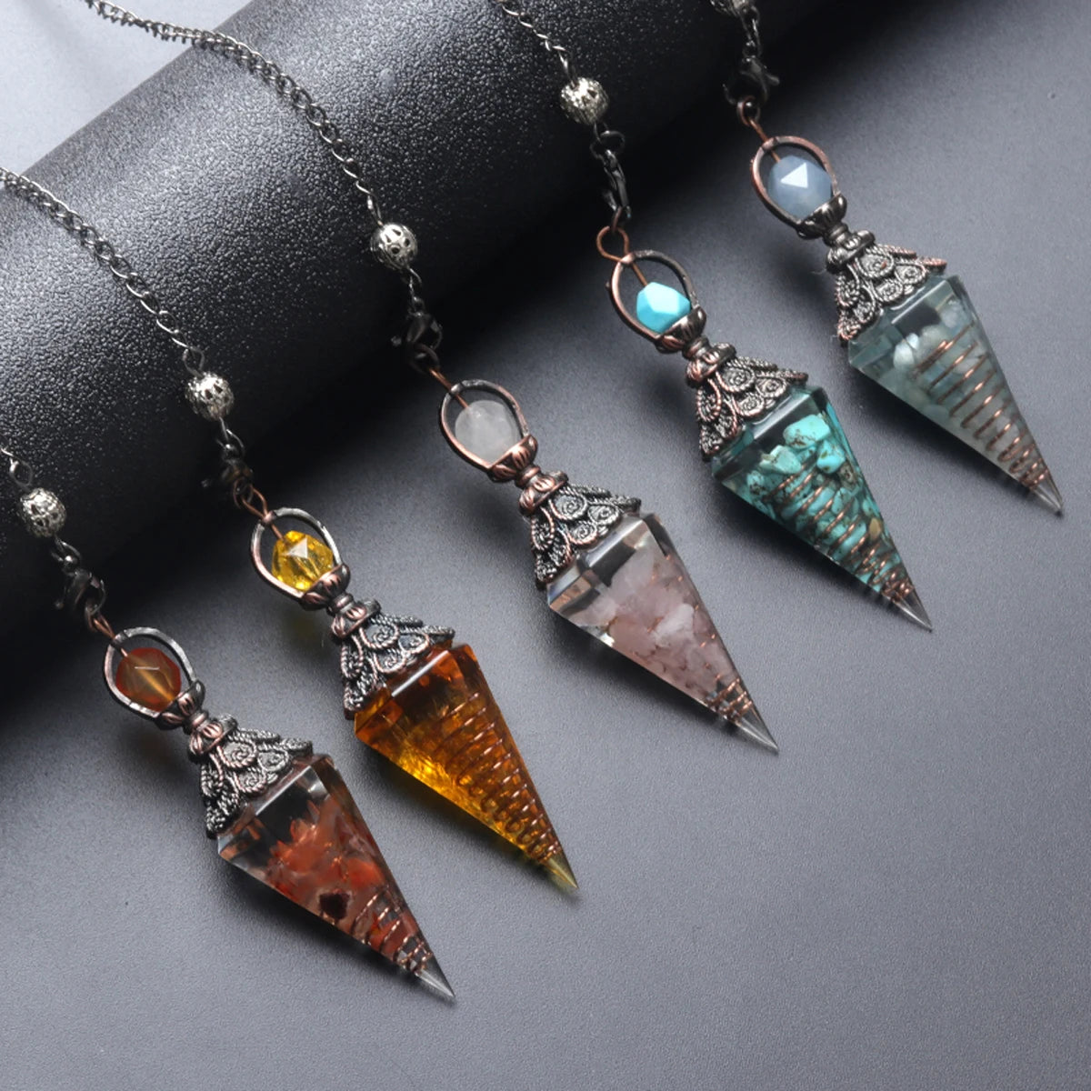 7 Chakra Healing Crystals Pendulum for Dowsing Divination Quartz Natural Stone Retro Pendulums Reiki Pendant Pendulum